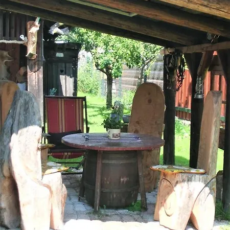 Sedliacka Drevenica * Liptovska Osada